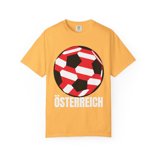 Austria Football Fan Old School Osterreich Custom Soccer Ball Design T-Shirt
