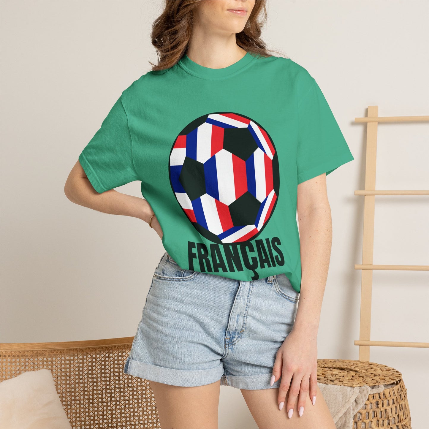 FRANÇAIS Fan Specialty Soccer Ball Design T Shirt